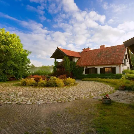 Spacja Villa *