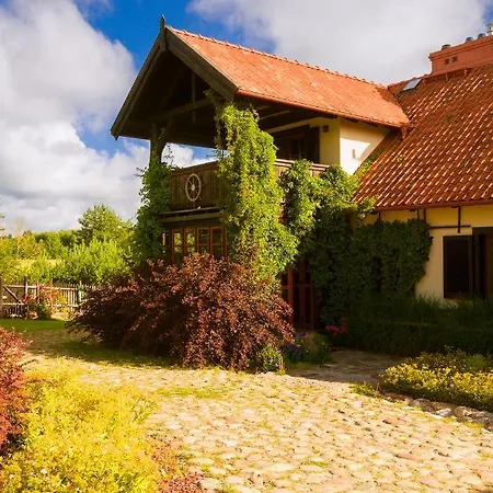 Villa Spacja *